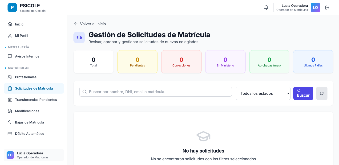 Gestión y revisión de solicitudes de matrícula